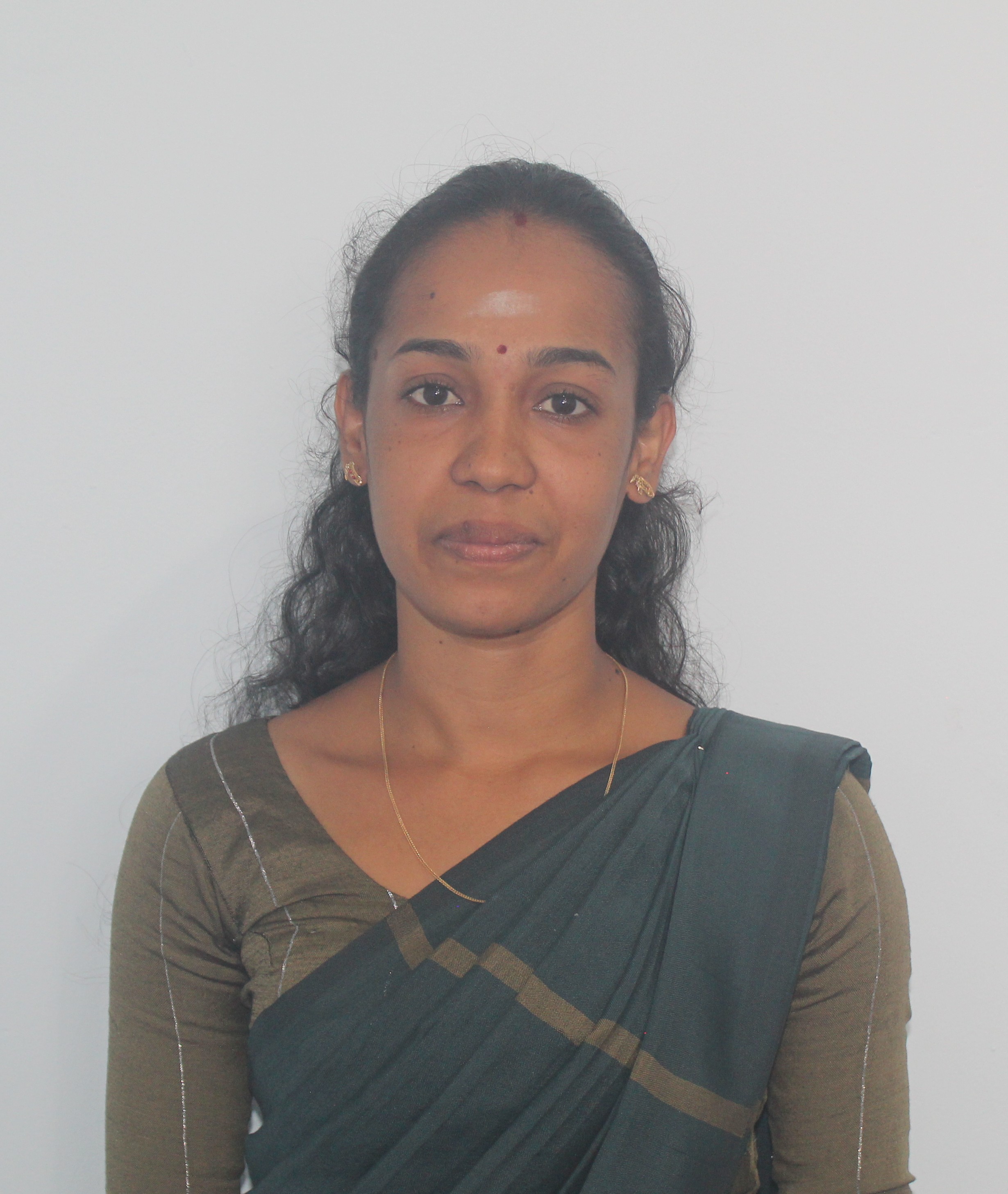EB Thanuja